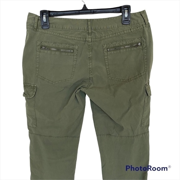 Juicy Couture Cargo Pants, Size 6 - Picture 5 of 8